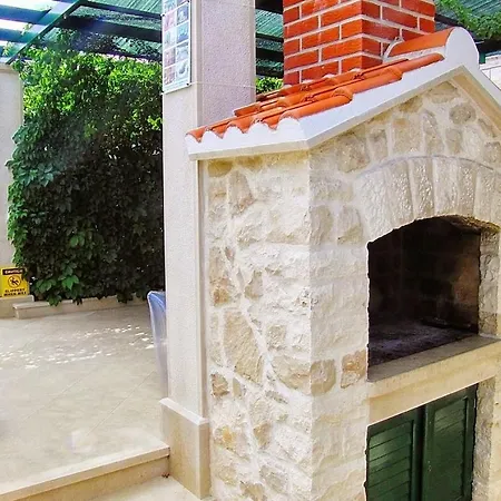 Apartment By The Sea - Brac - 24129