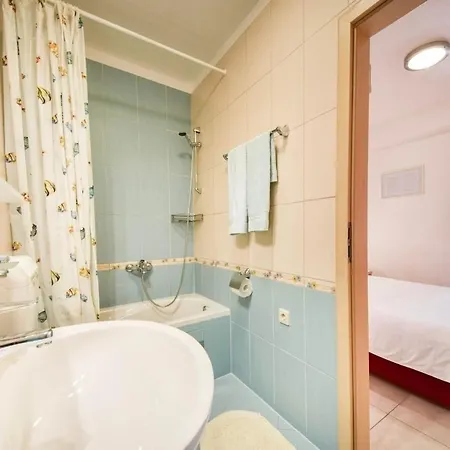By The Sea - Brac - 24129 Apartment
